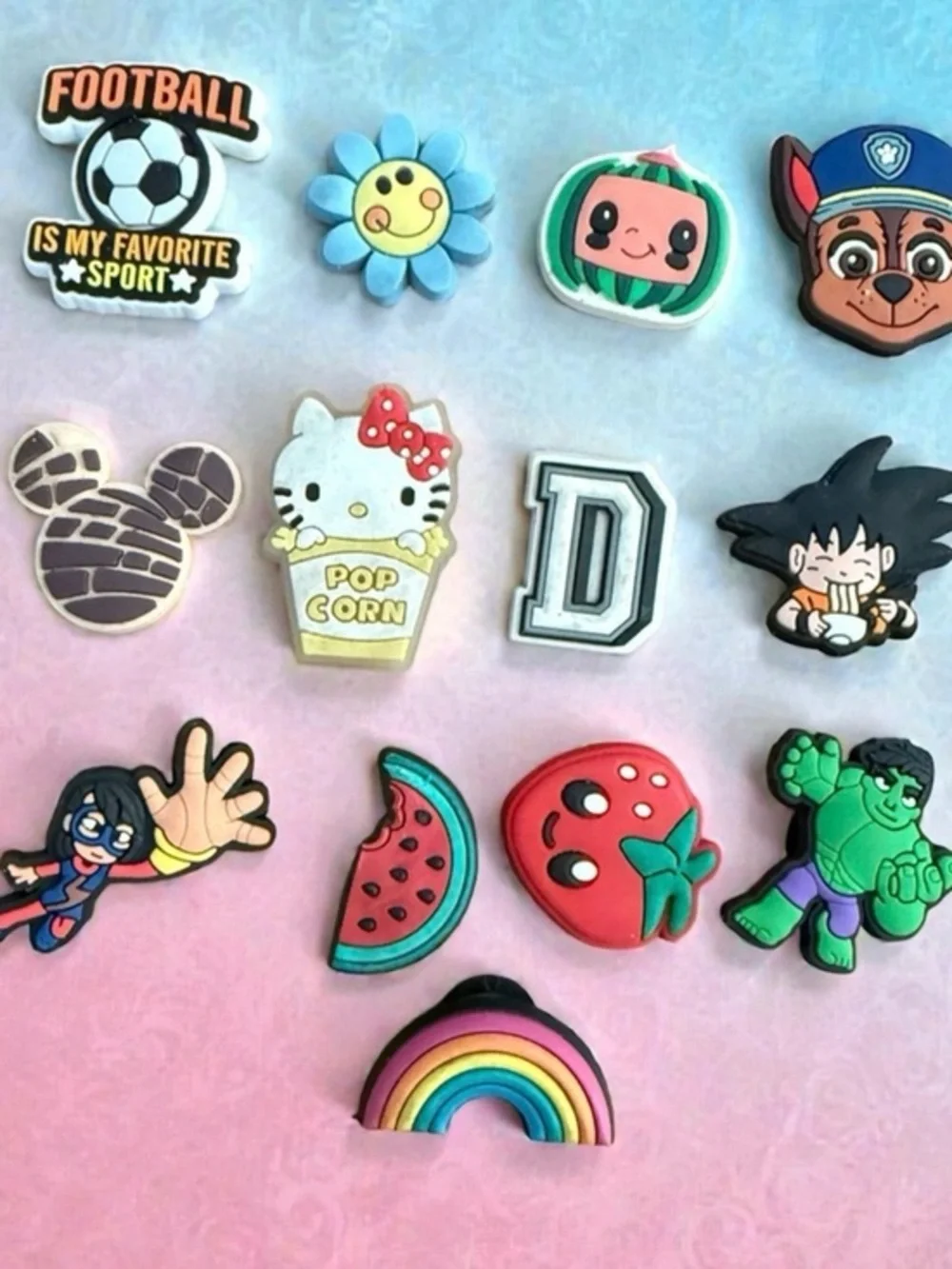 🫶🏻 13 Croc Colorful Cartoon Character & Fruit Shoe Charms